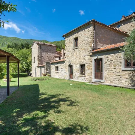 Holiday home La Vittoria-2 By Interhome